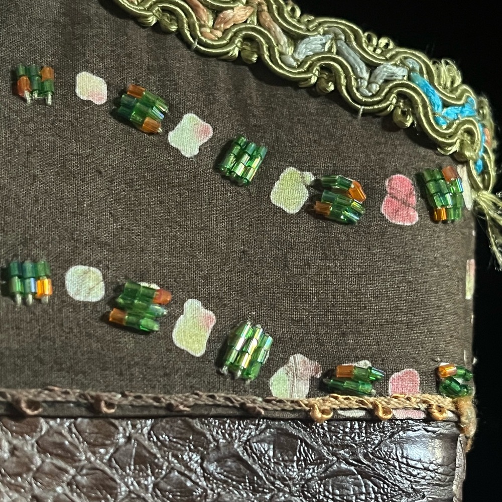 Mary Frances Beaded Shell Handbag - Picture 14 of 16